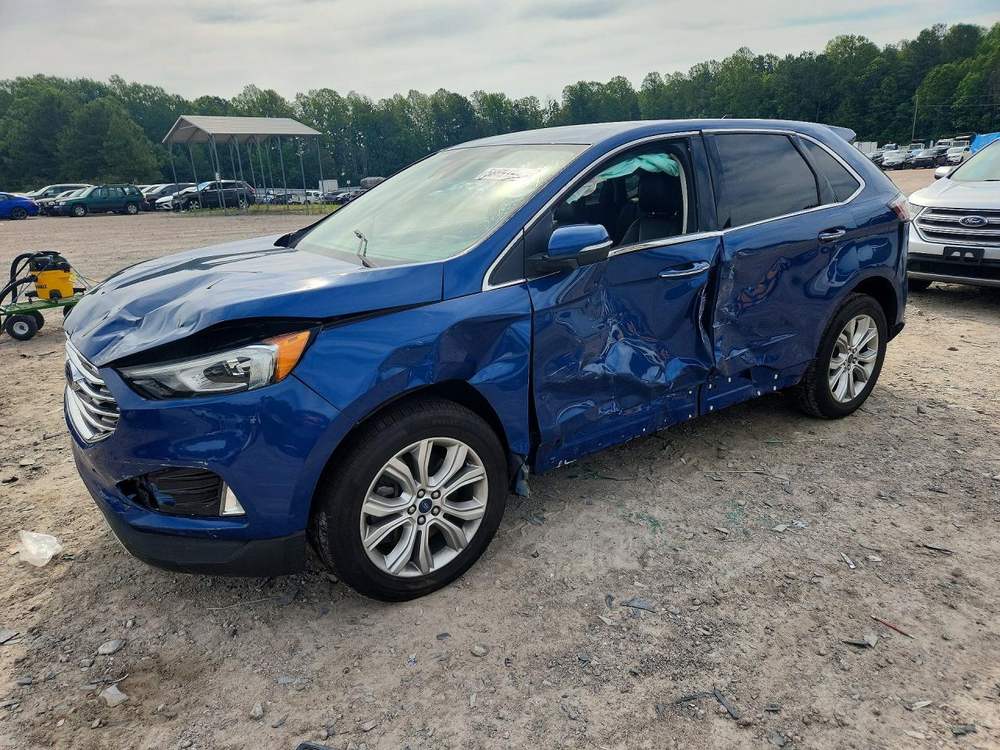 2022 Ford Edge Sel