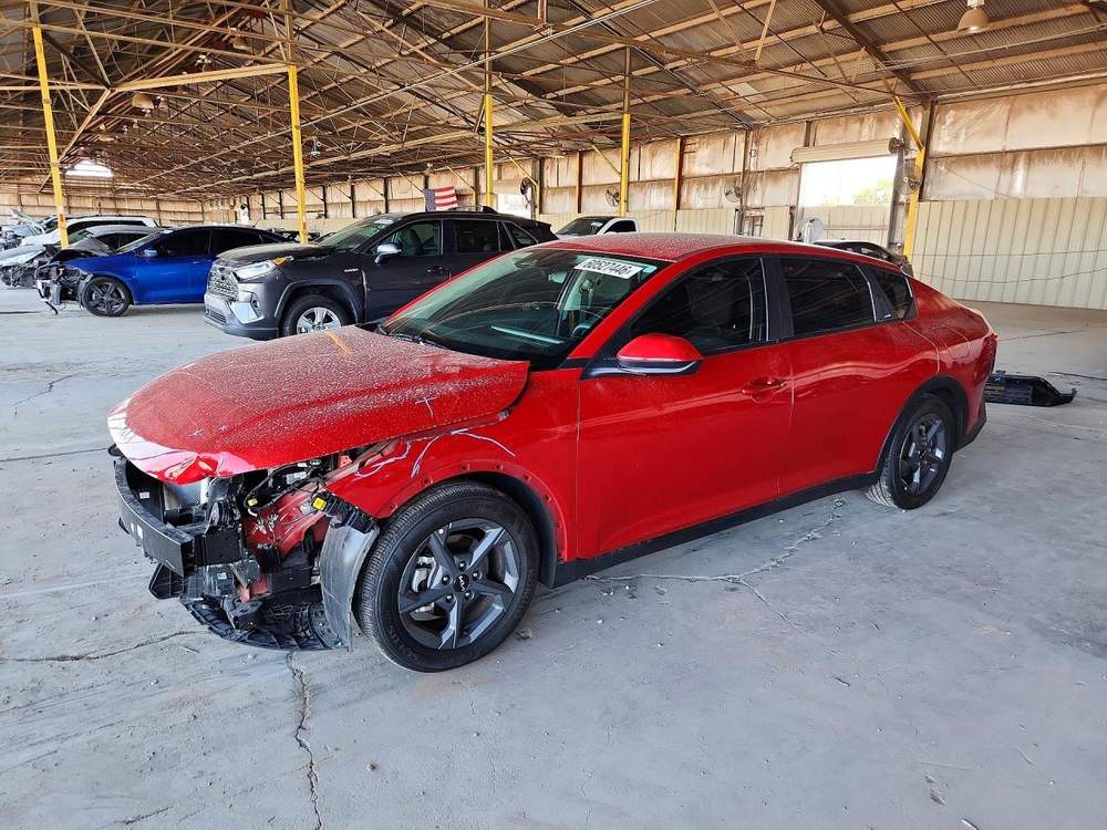 2025 Kia K4 Lxs