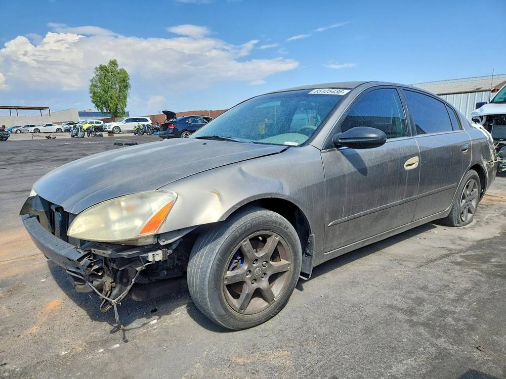 2002 Nissan Altima Base