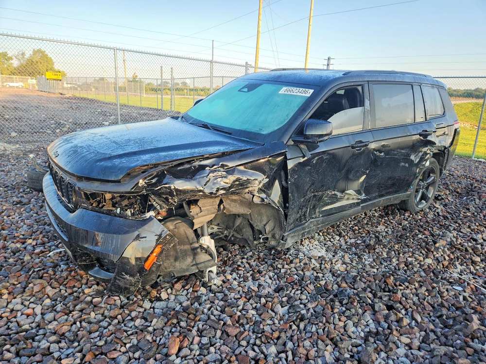 2023 Jeep Grand Cherokee L Laredo