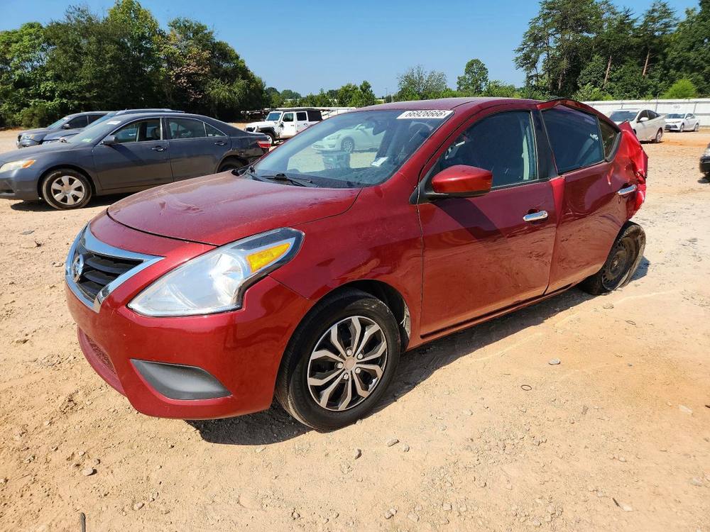 2018 Nissan Versa Sv