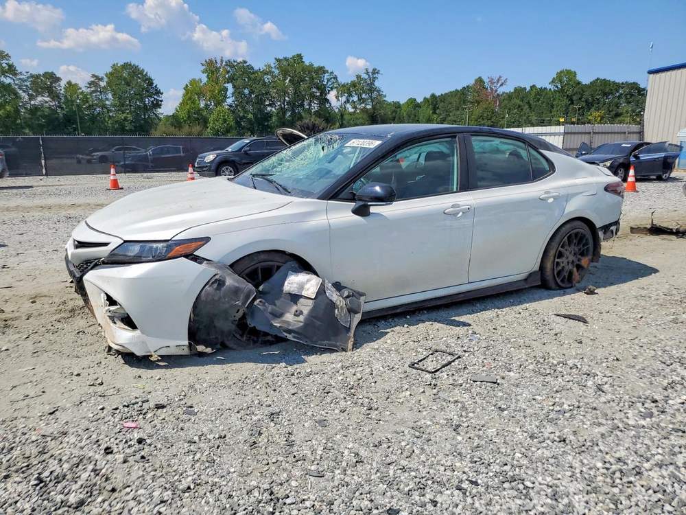 2022 Toyota Camry Trd