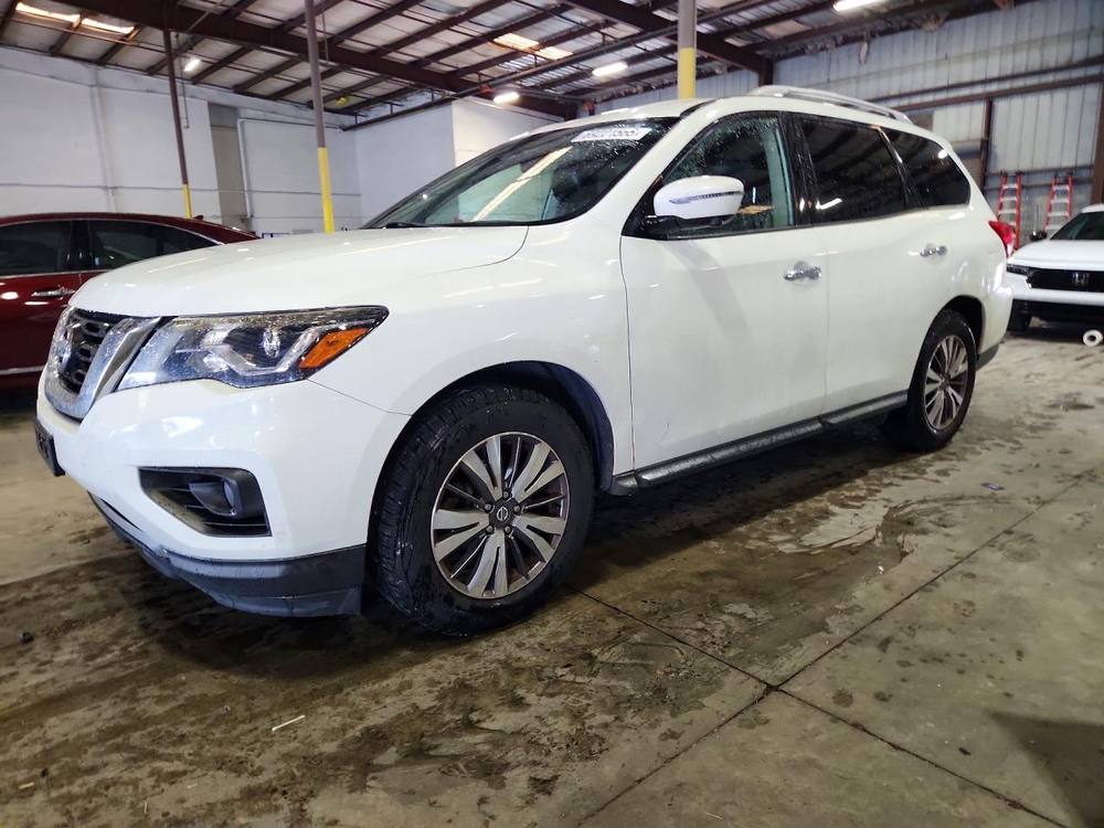 2020 Nissan Pathfinder Sl