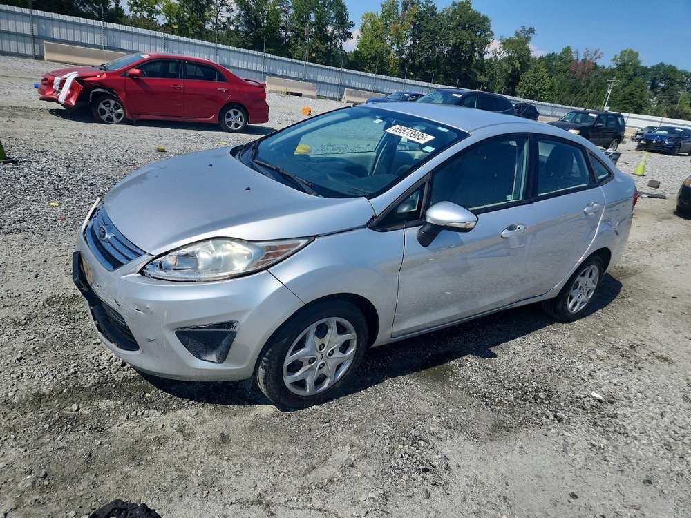 2013 Ford Fiesta Se