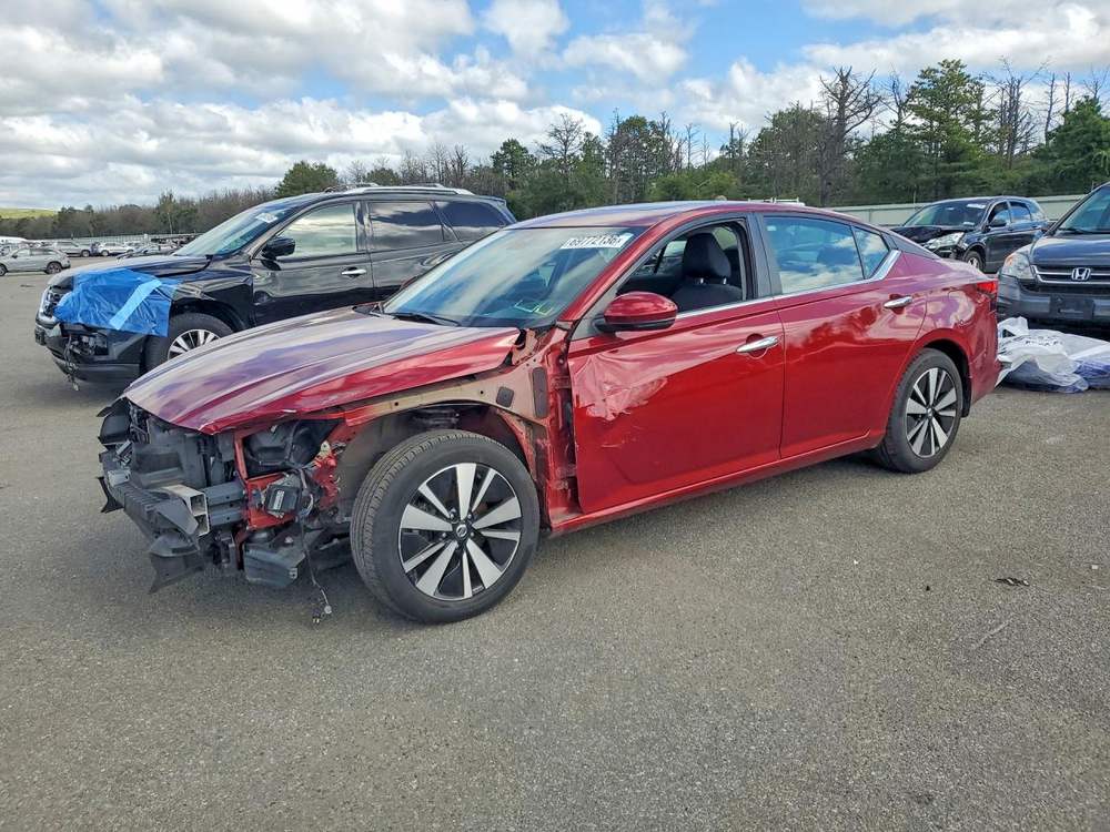 2021 Nissan Altima Sv
