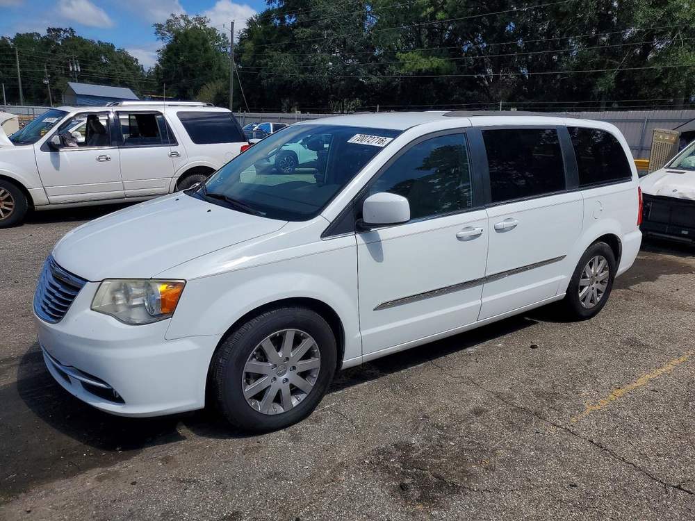 2014 Chrysler Town & Country Touring