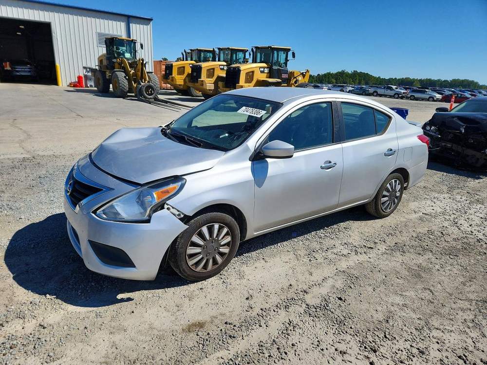2018 Nissan Versa Sv