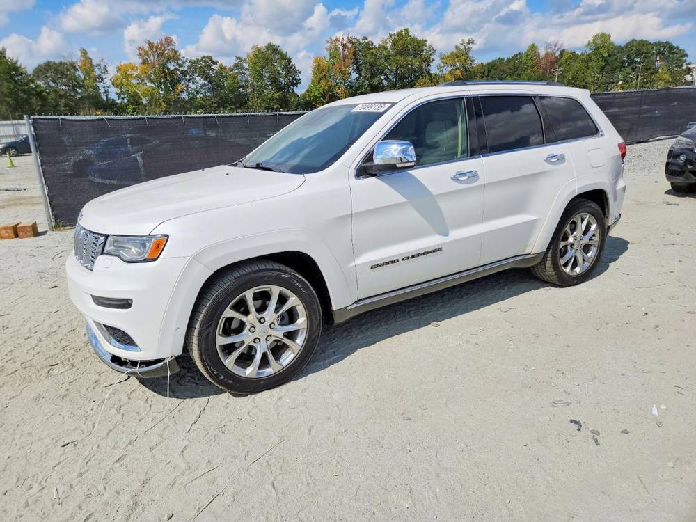 2020 Jeep Grand Cherokee Summit