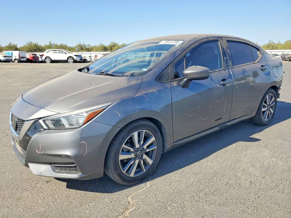 2020 Nissan Versa Sv