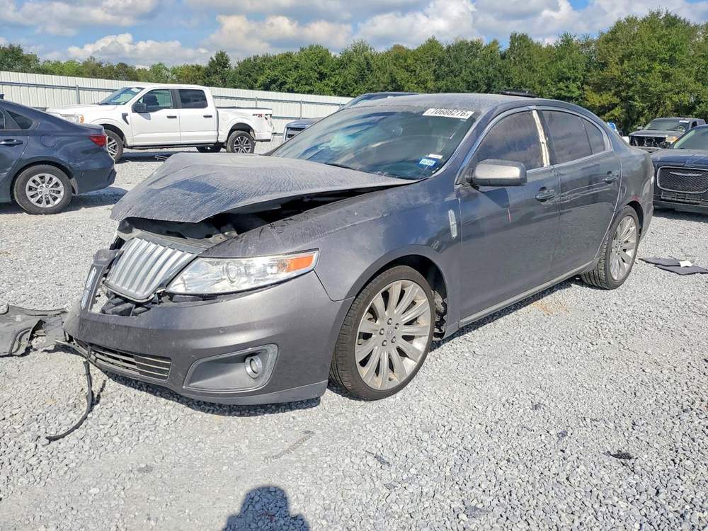 2011 Lincoln MKS