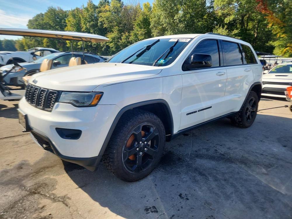 2020 Jeep Grand Cherokee Laredo