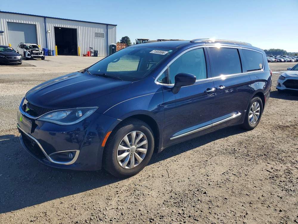 2018 Chrysler Pacifica Touring L Plus
