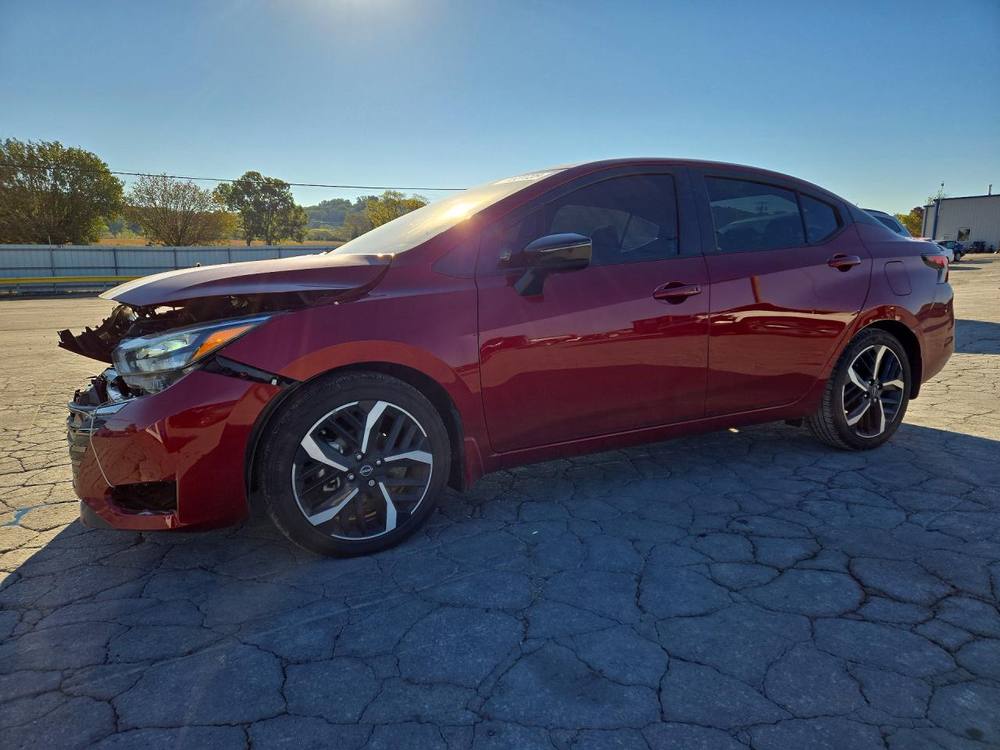 2025 Nissan Versa Sr