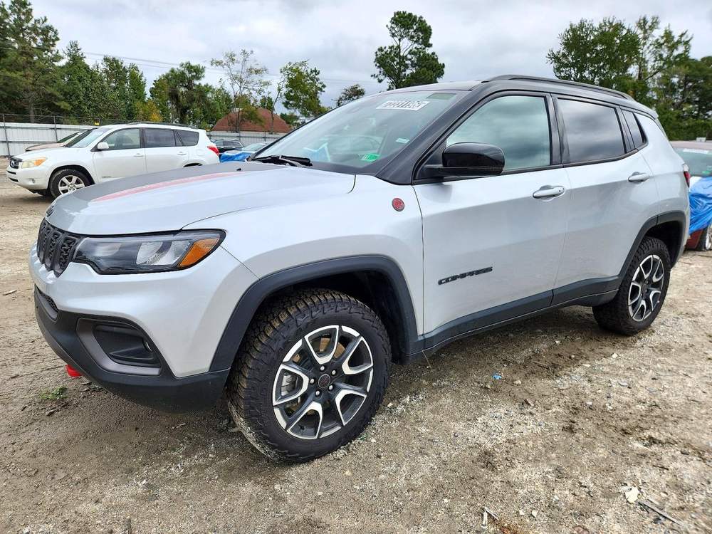 2026 Jeep Compass Trailhawk