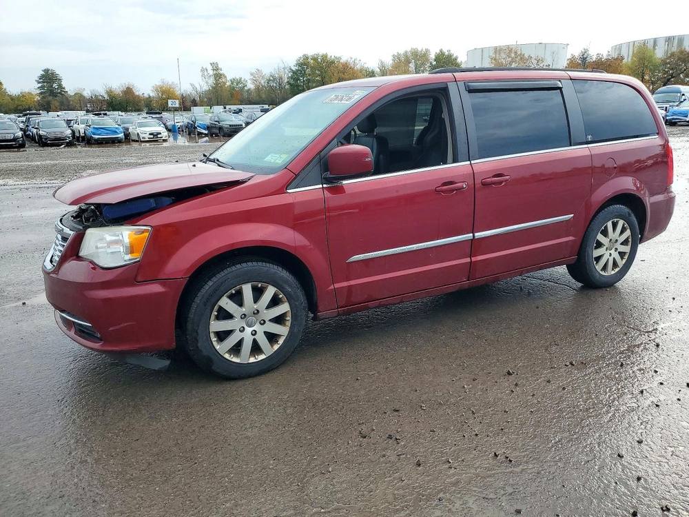 2016 Chrysler Town & Country Touring