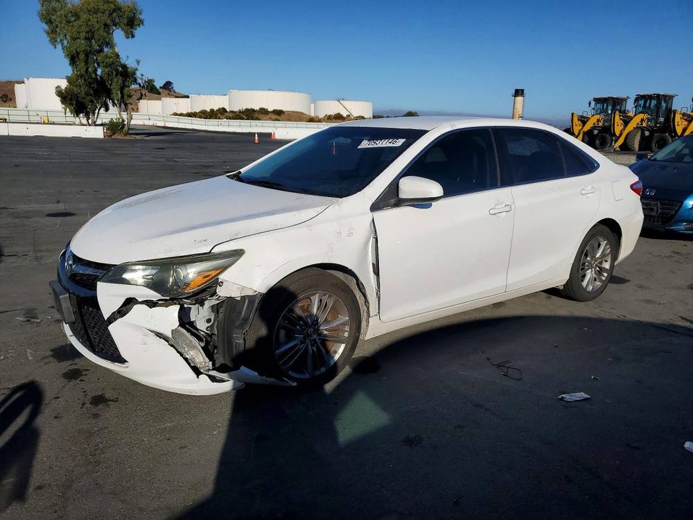 2016 Toyota Camry Se