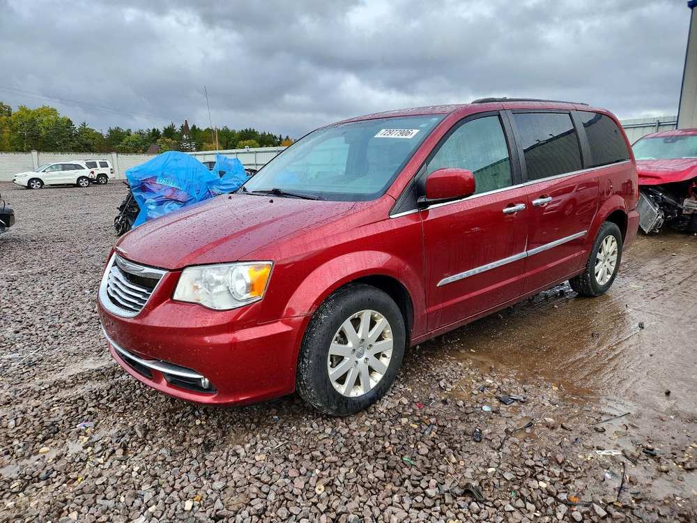 2016 Chrysler Town & Country Touring