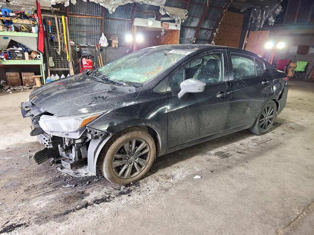2020 Nissan Versa Sv