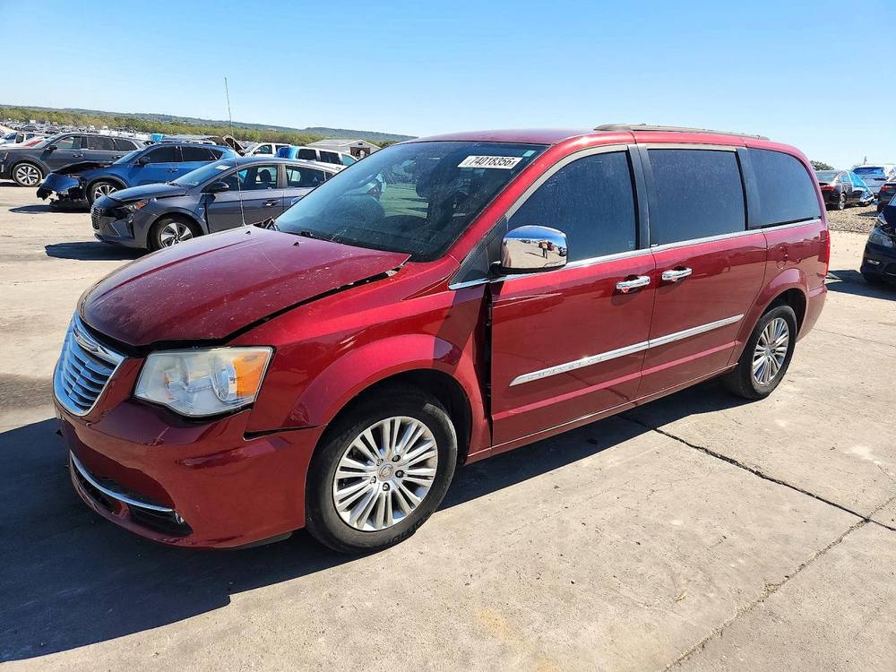 2013 Chrysler Town & Country Touring L