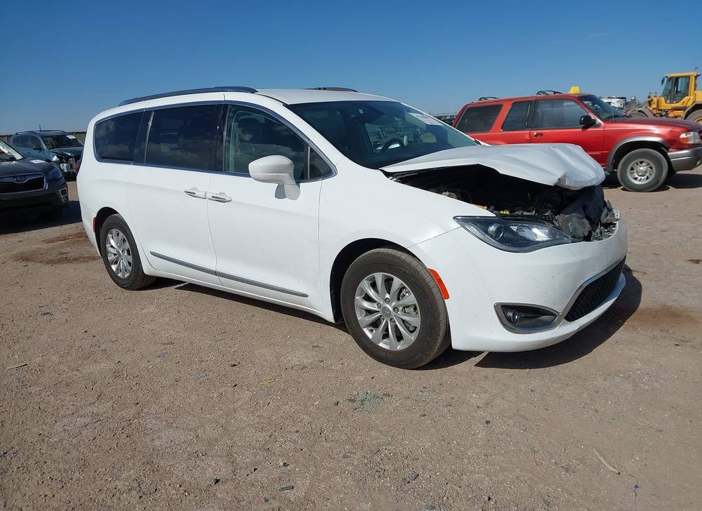 2019 Chrysler Pacifica Touring L