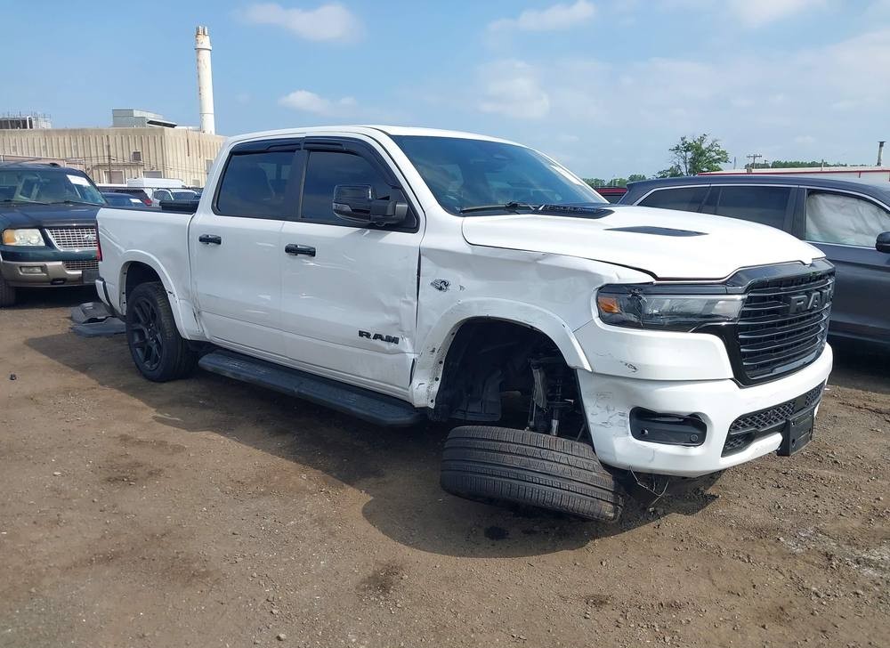2026 RAM 1500 Laramie 4X4 5'7 Box