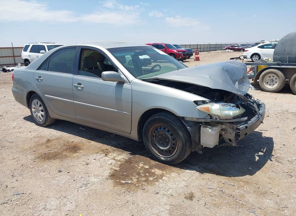 2005 Toyota Camry Le
