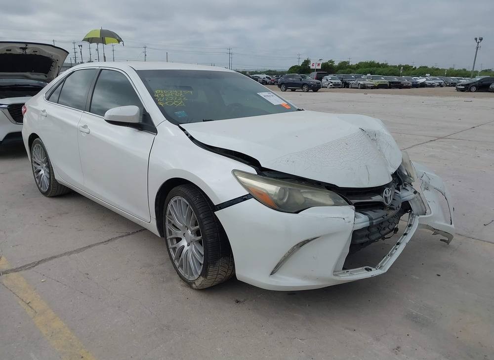 2015 Toyota Camry Xse