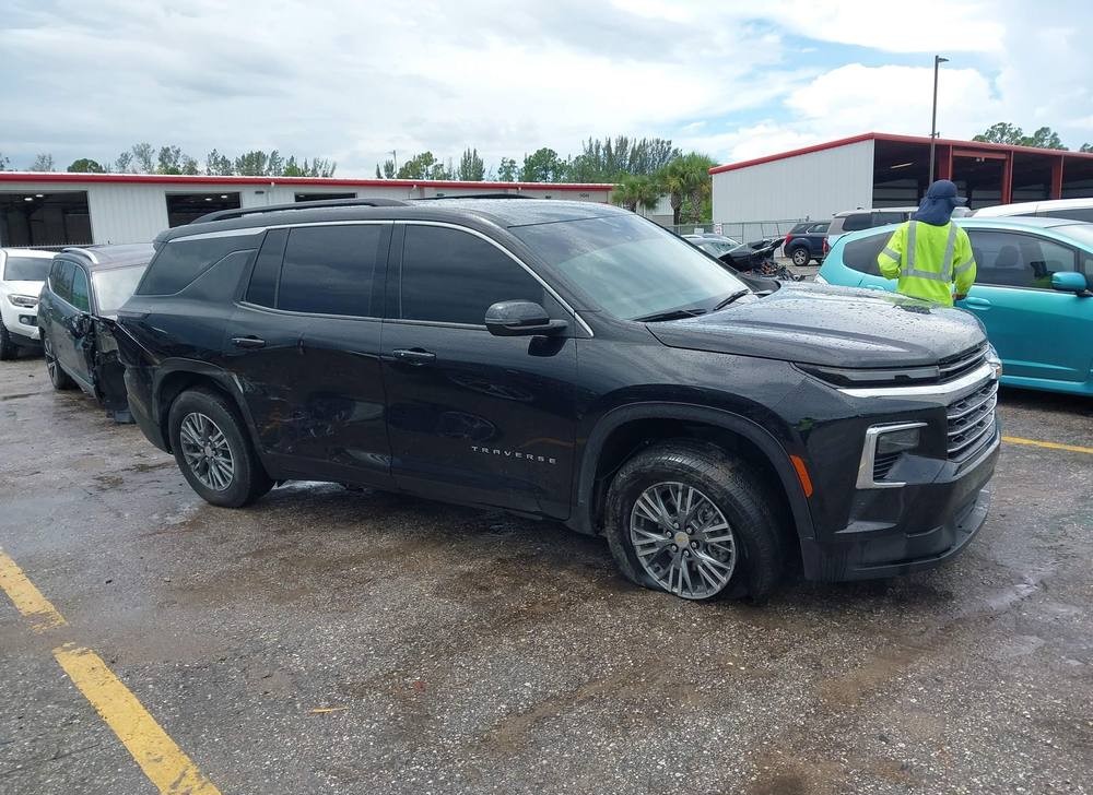 2025 Chevrolet Traverse Fwd Lt