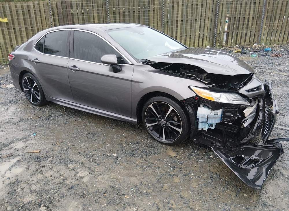 2020 Toyota Camry Xse