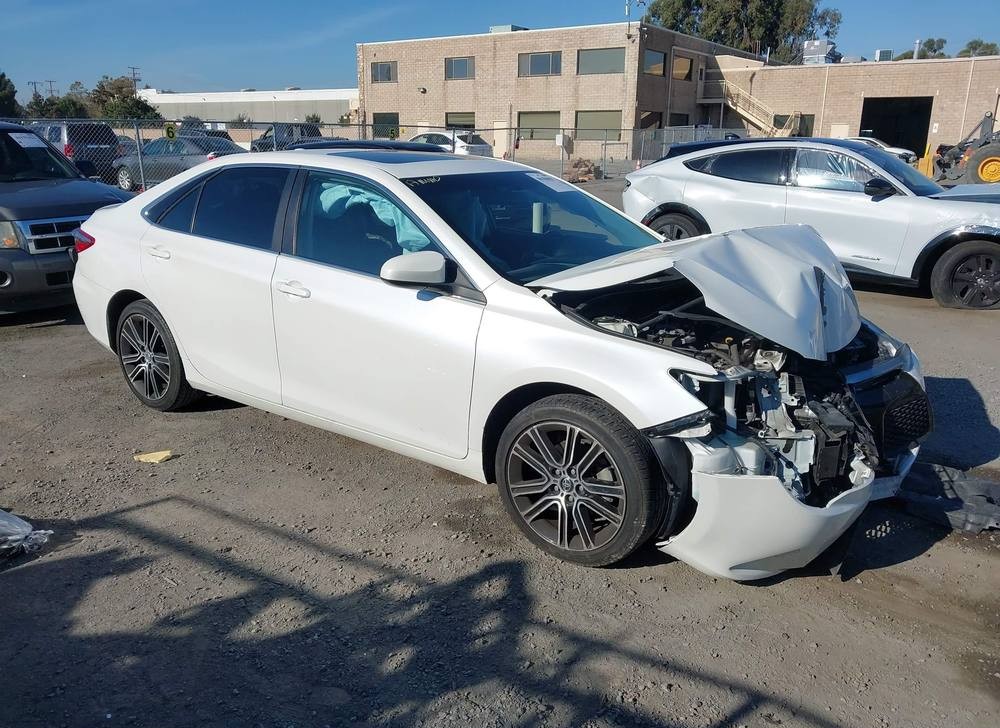 2016 Toyota Camry Se