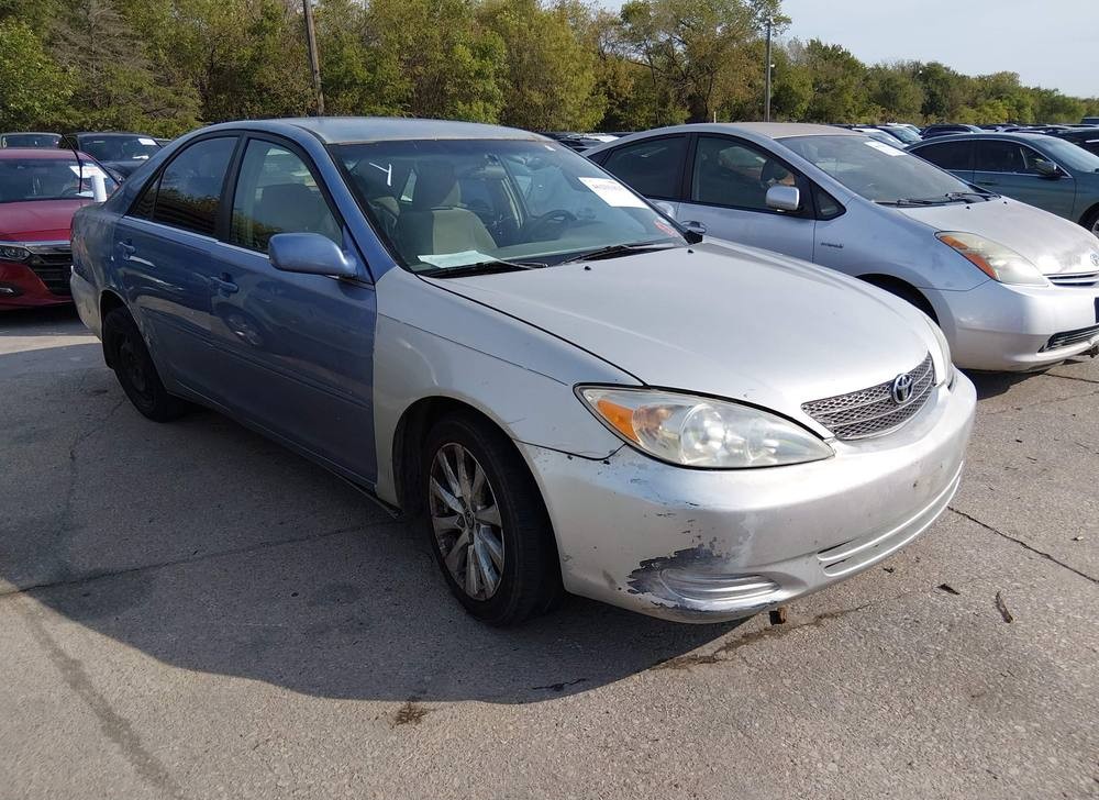 2002 Toyota Camry Le