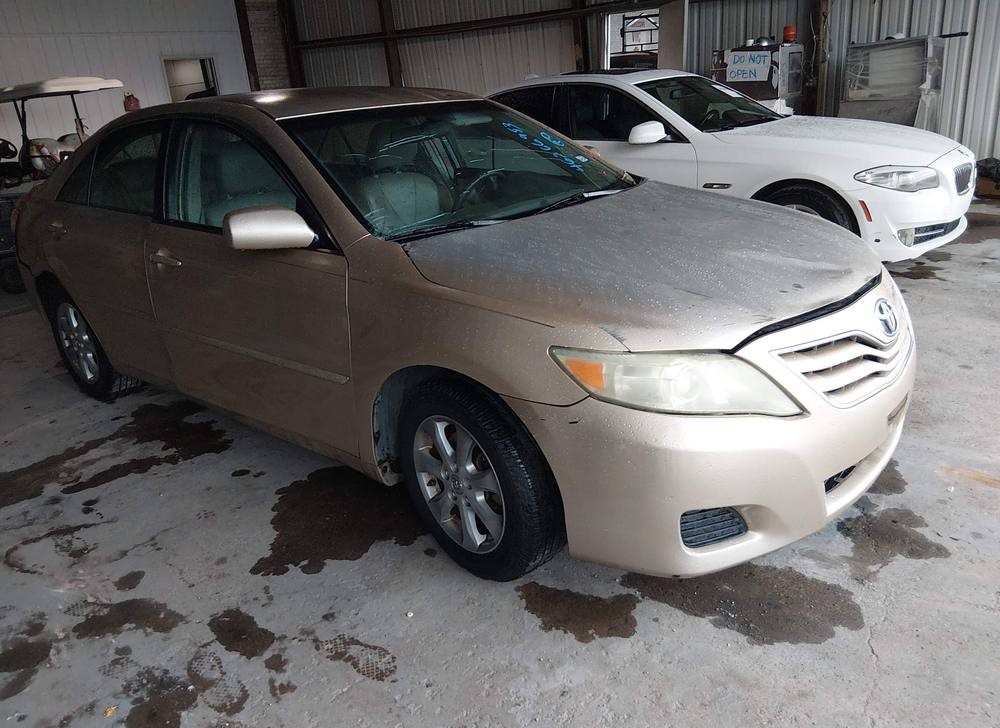 2011 Toyota Camry Le