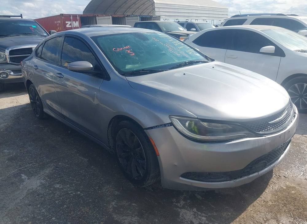 2015 Chrysler 200 S