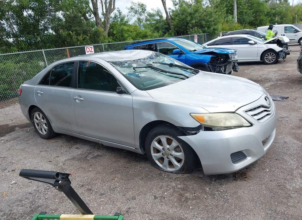 2010 Toyota Camry Le