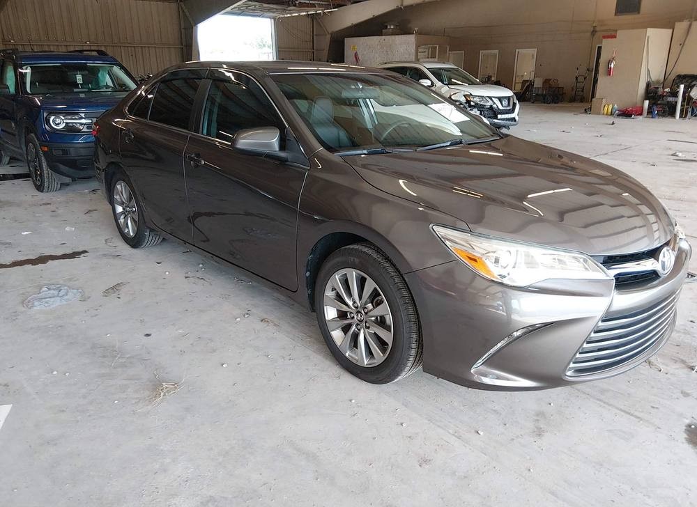 2016 Toyota Camry Xle