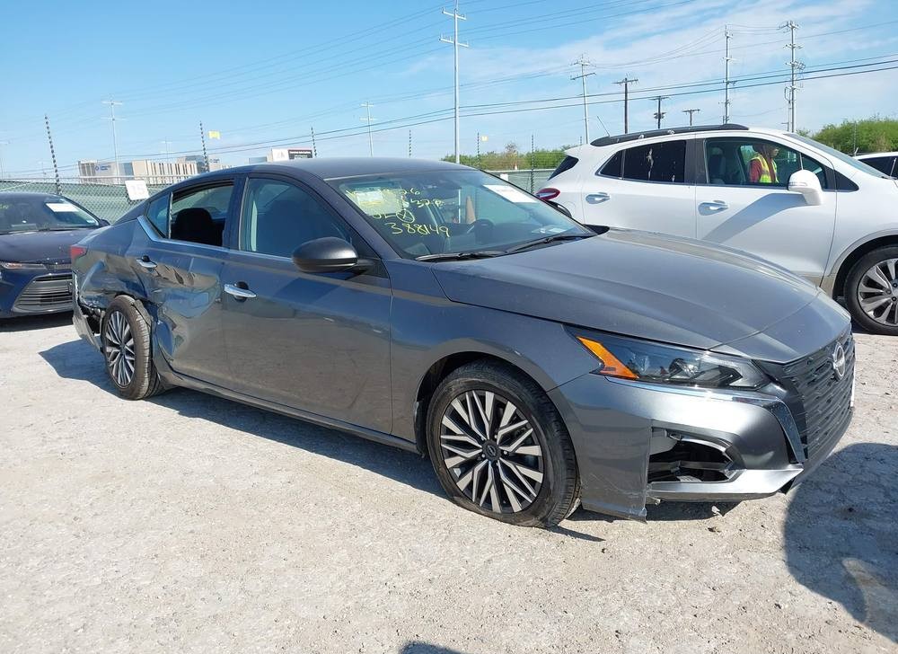 2025 Nissan Altima Sv Fwd