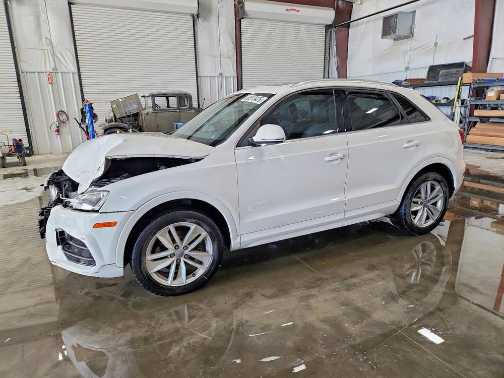 2016 Audi Q3 Premium Plus