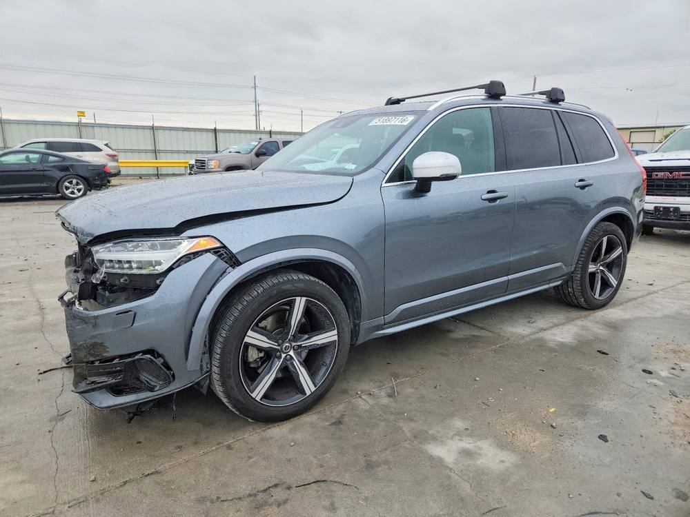 2019 Volvo XC90 T6 R-Design