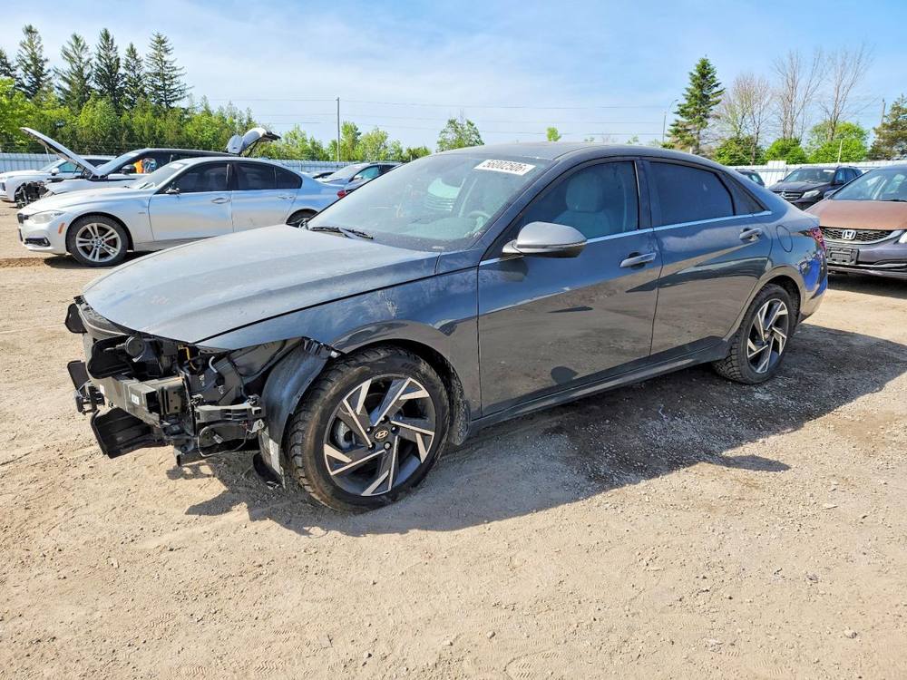 2025 Hyundai Elantra Luxury