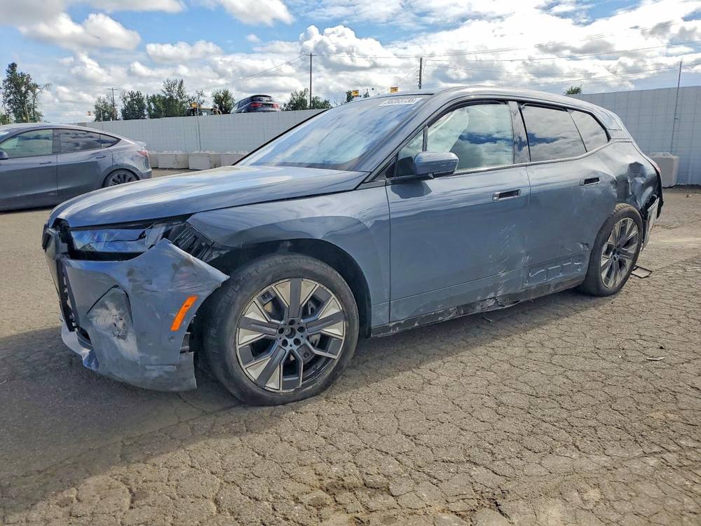 2026 BMW iX xDrive45