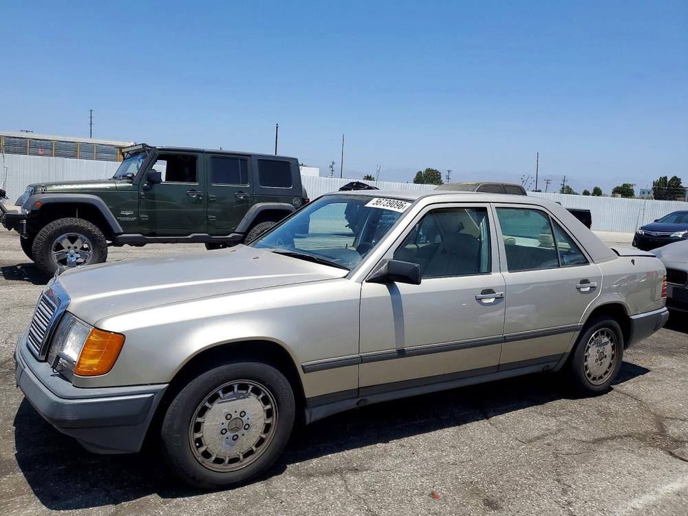 1988 Mercedes-Benz 300 E