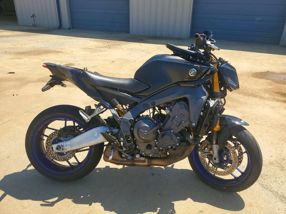 2025 Yamaha mt 09 Sp
