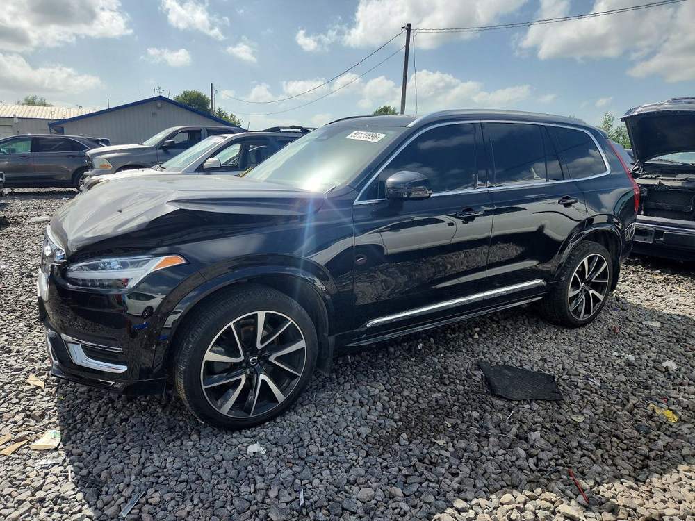2023 Volvo XC90 Plus