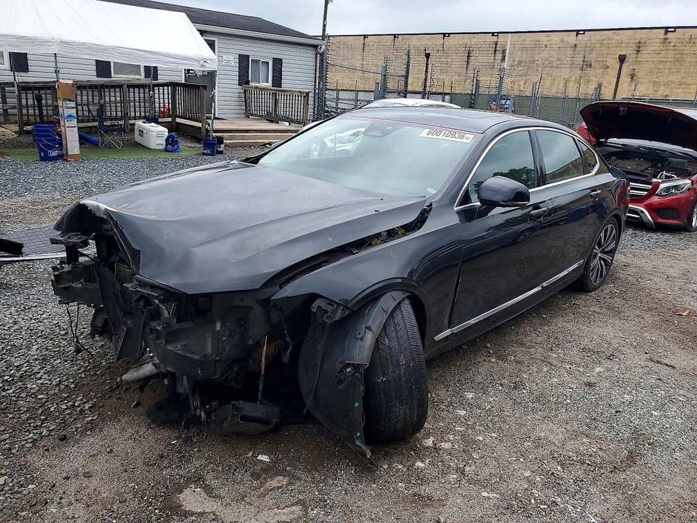 2023 Volvo S90