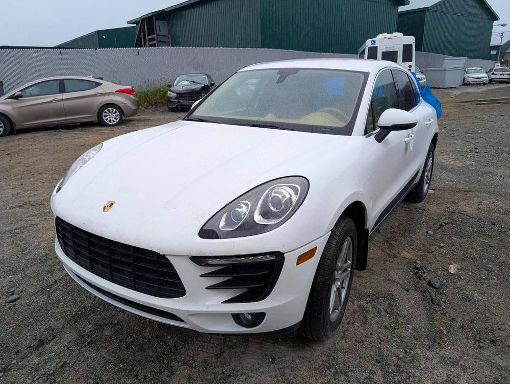 2016 Porsche Macan S