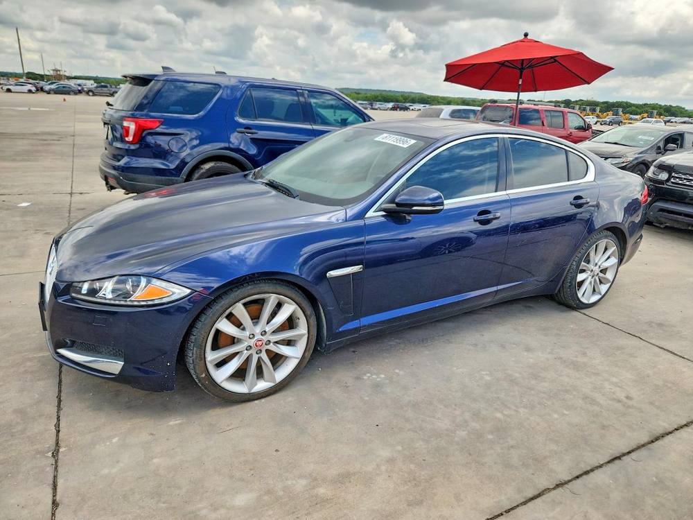2015 Jaguar XF 3.0 Sport