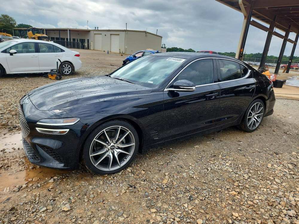 2022 Genesis G70 2.0T