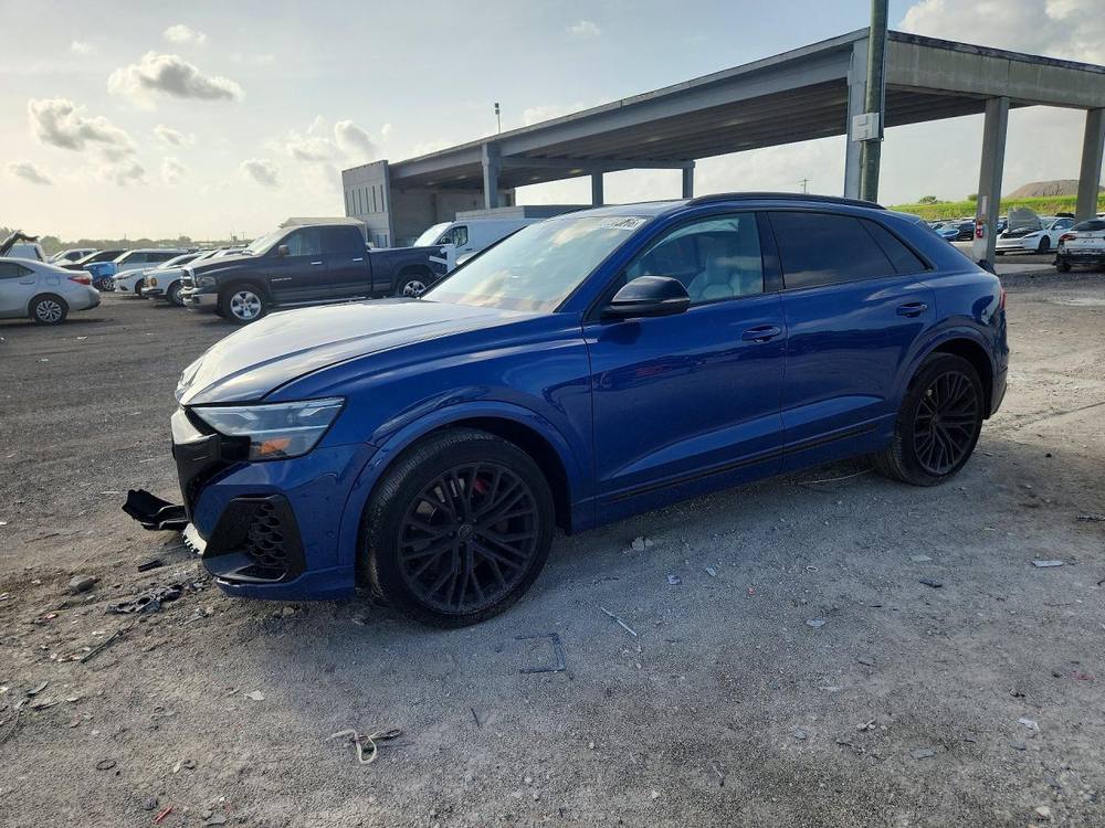 2024 Audi SQ8 Premium Plus