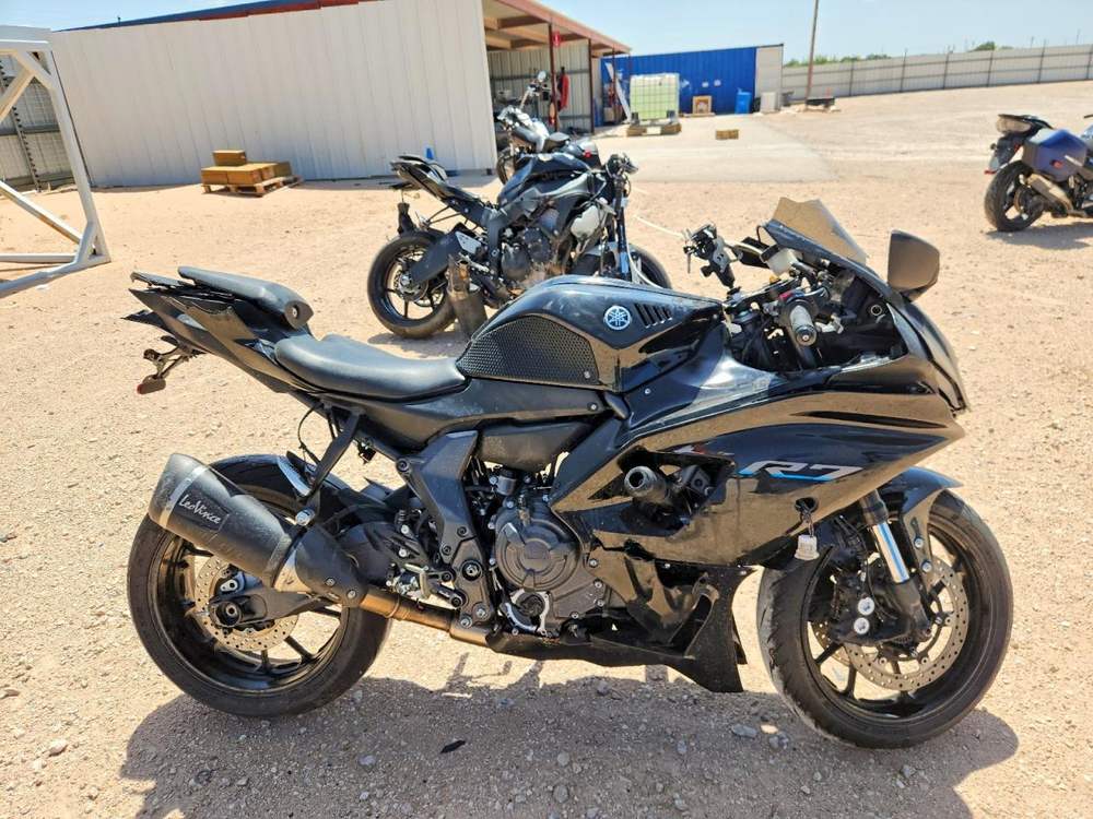 2022 Yamaha yzf r7