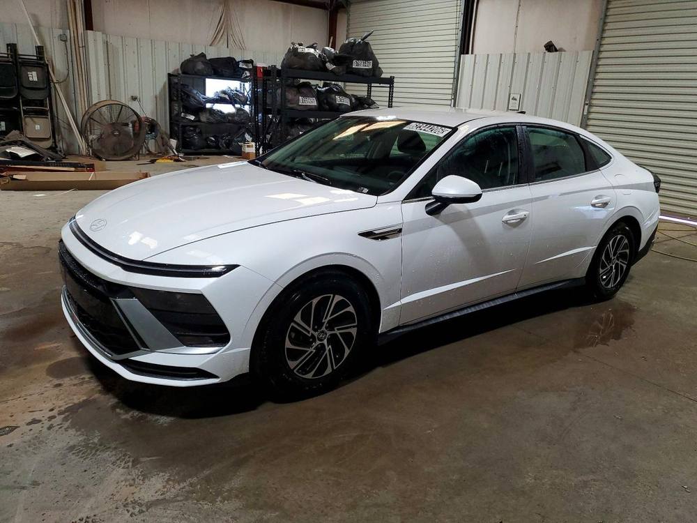 2026 Hyundai Sonata Hybrid Blue